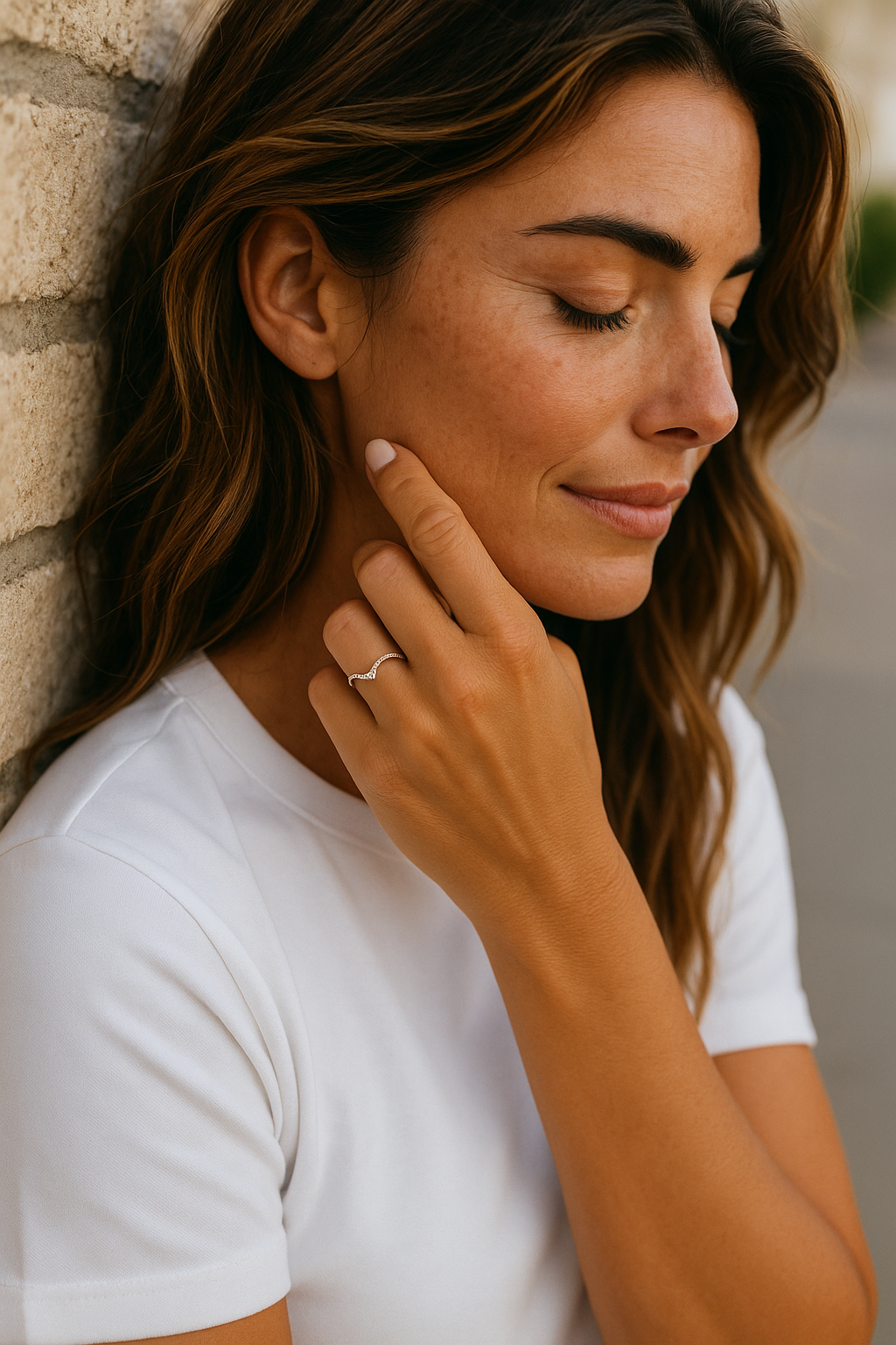 Grace V Ring - Gold