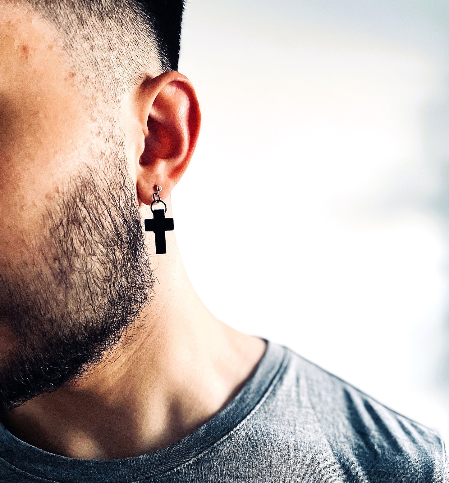 'The Living' Single Earring - Silver/Black