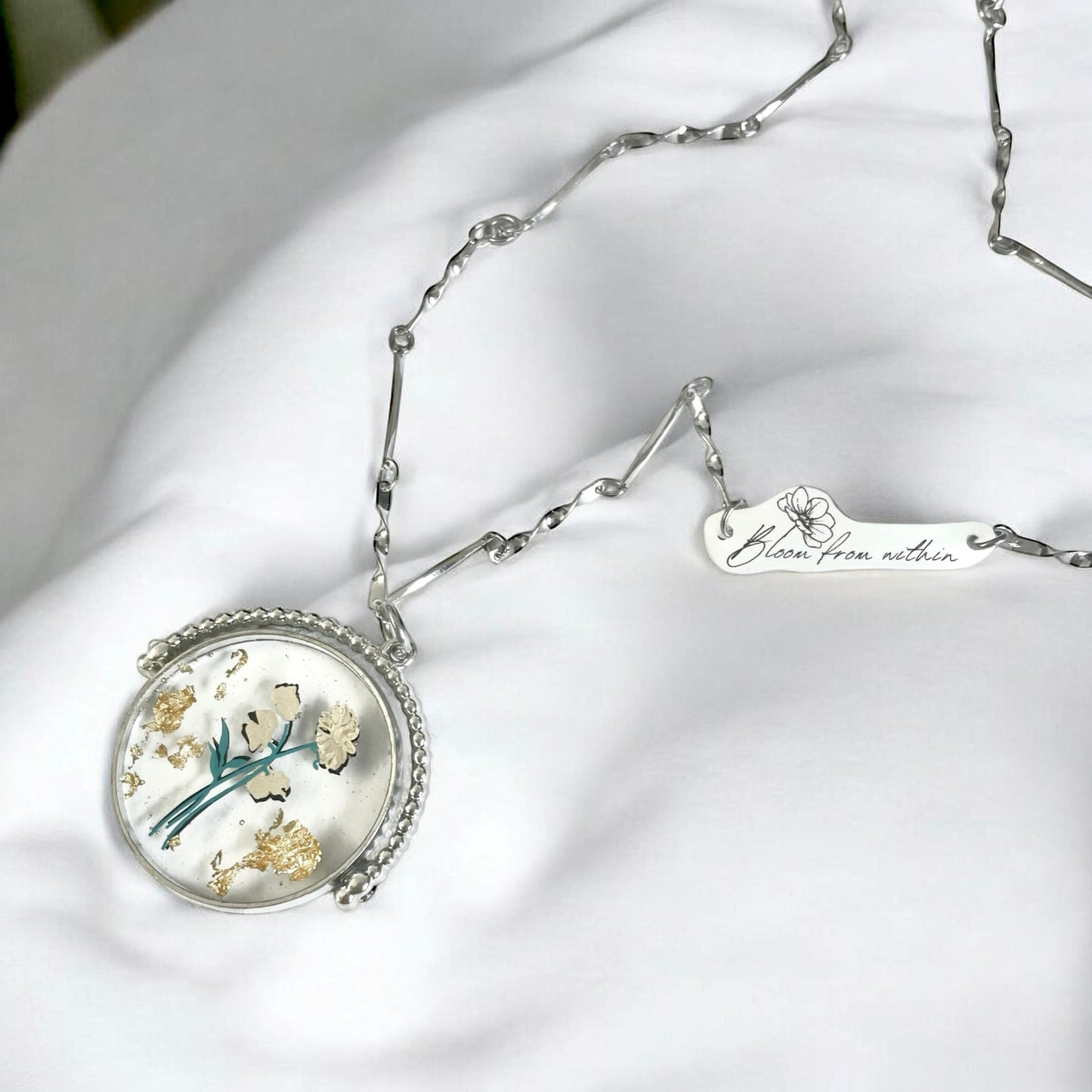 In Bloom Birth Flower Necklace | Silver
