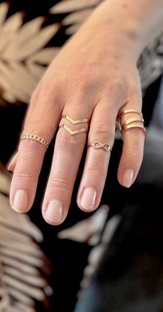 Breathe Finger & Toe Ring Stack Set - Gold