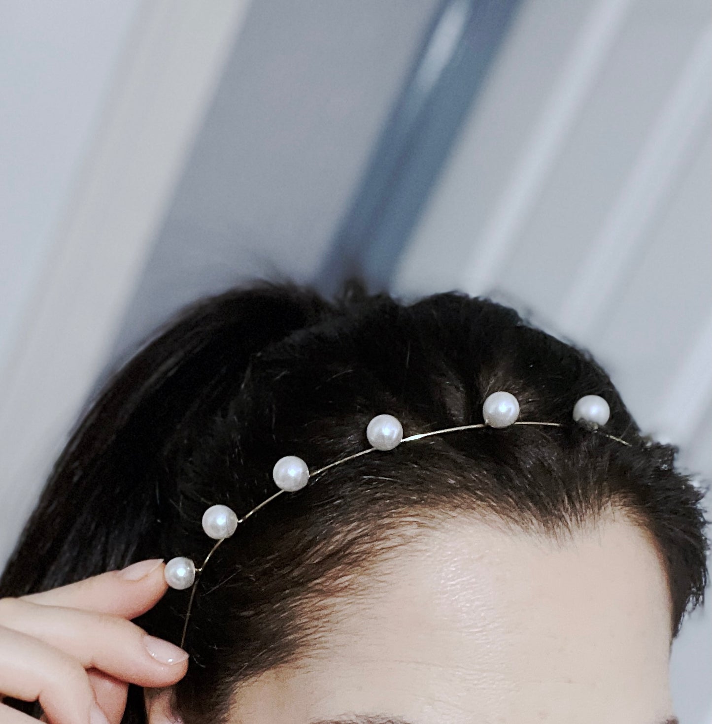 'Extraordinary' Chunky Pearl Hairband - Gold