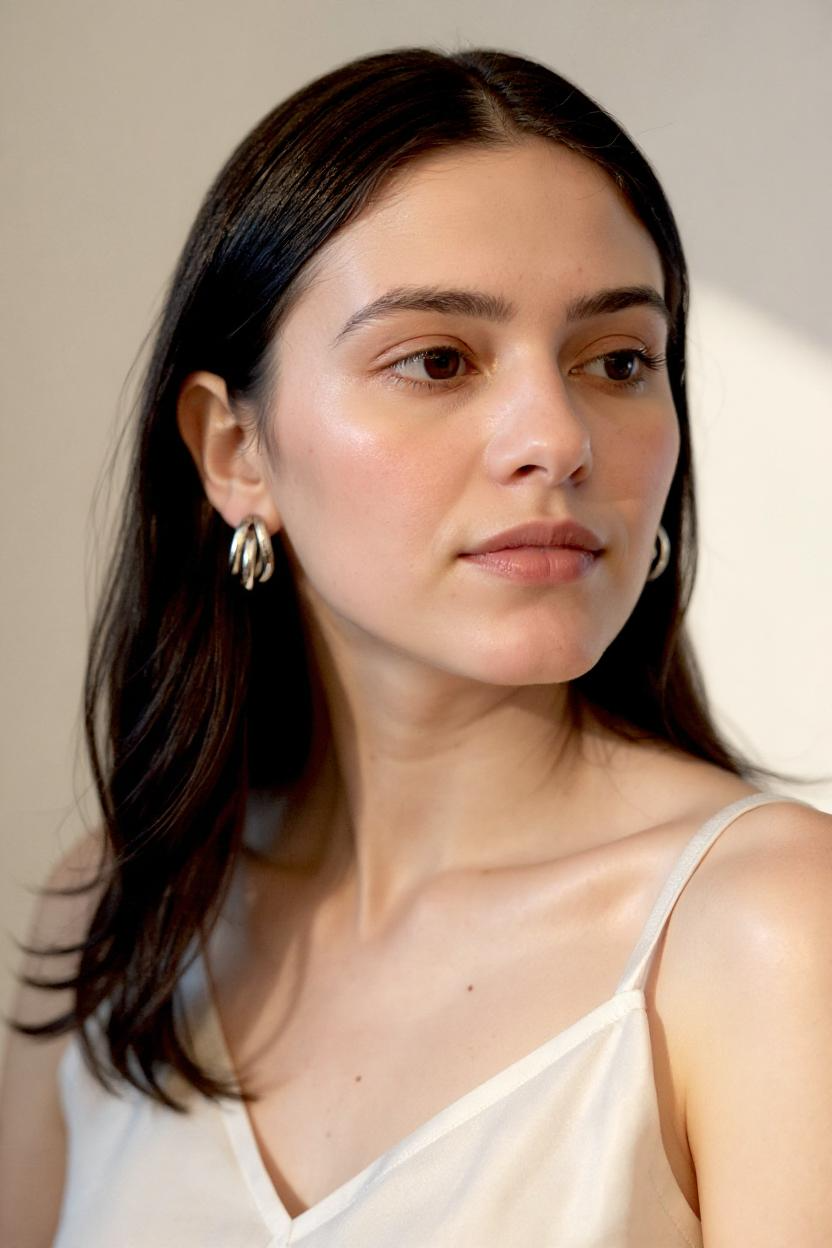 Poise Chunky Huggie Earrings - Gold/Silver