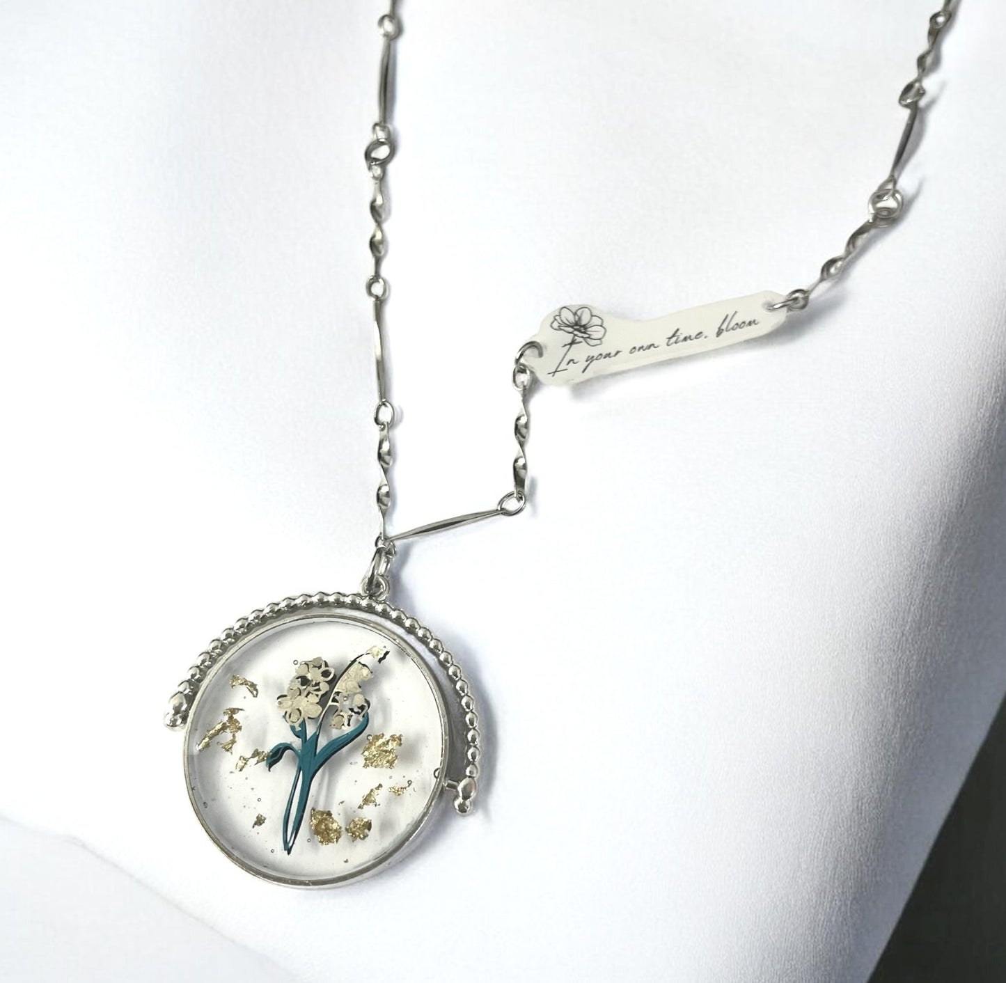 In Bloom Birth Flower Necklace | Silver