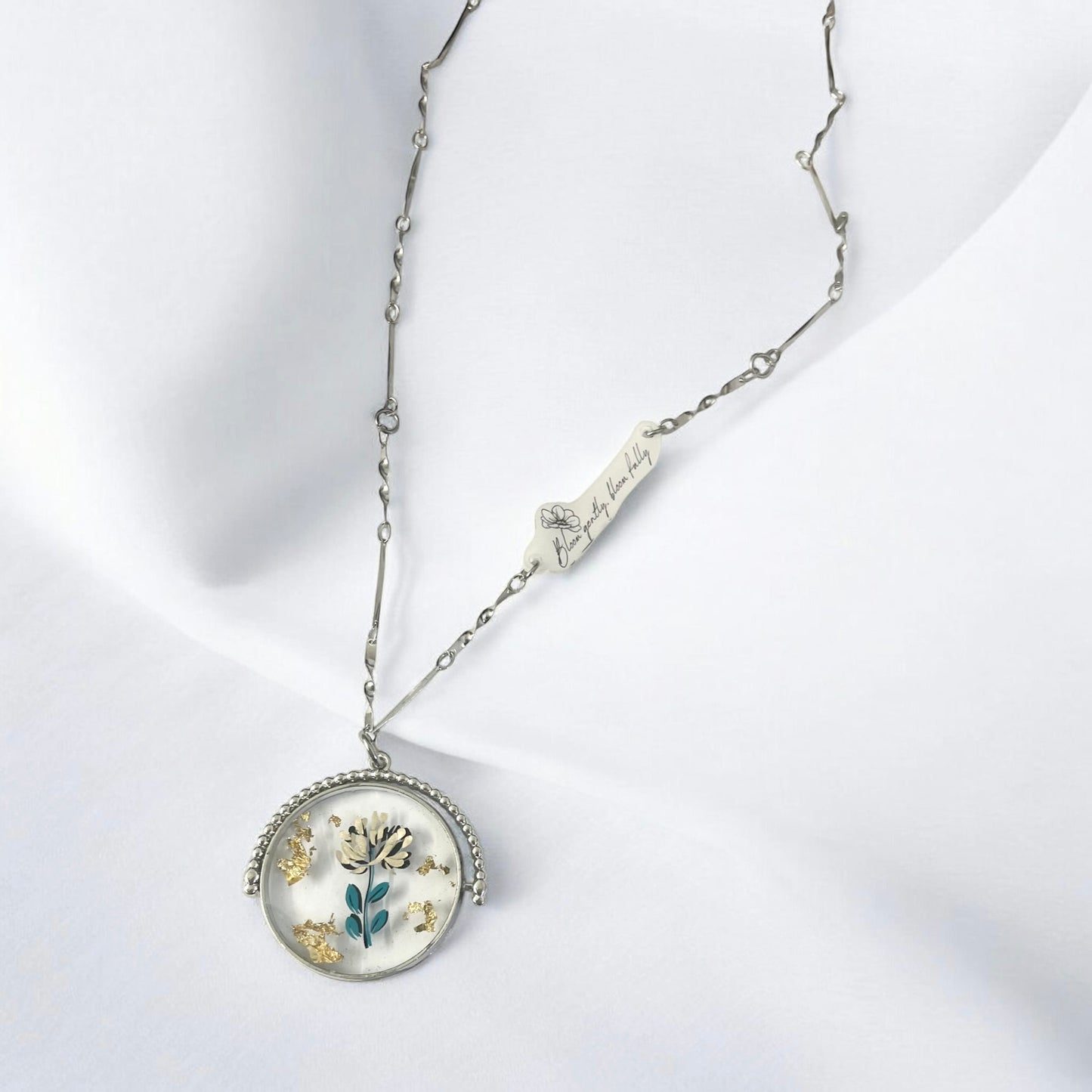 In Bloom Birth Flower Necklace | Silver