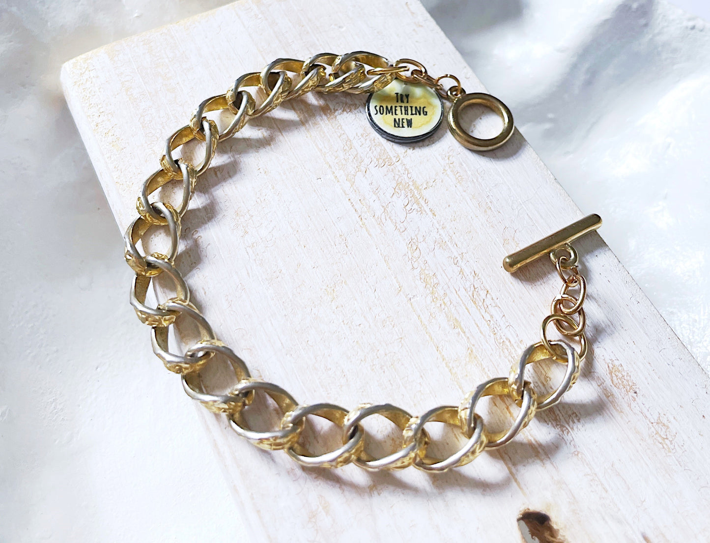 'Try' Bracelet - Gold